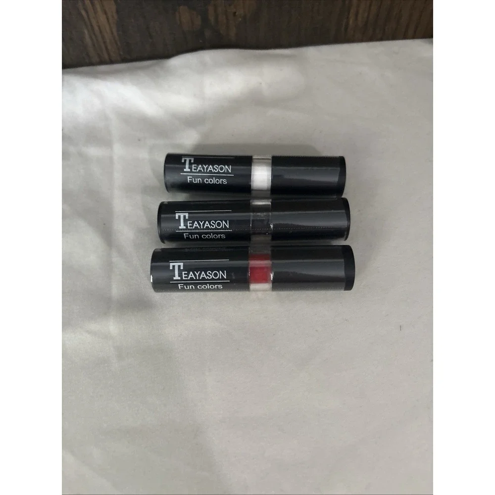 Teayason Lipstick • Fun Colors Black 07 White 04 Red 10 New